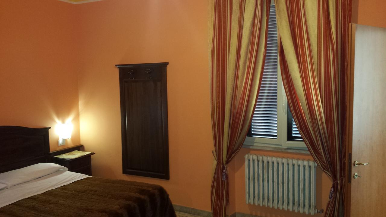 Pitagora B&B Rome Bagian luar foto